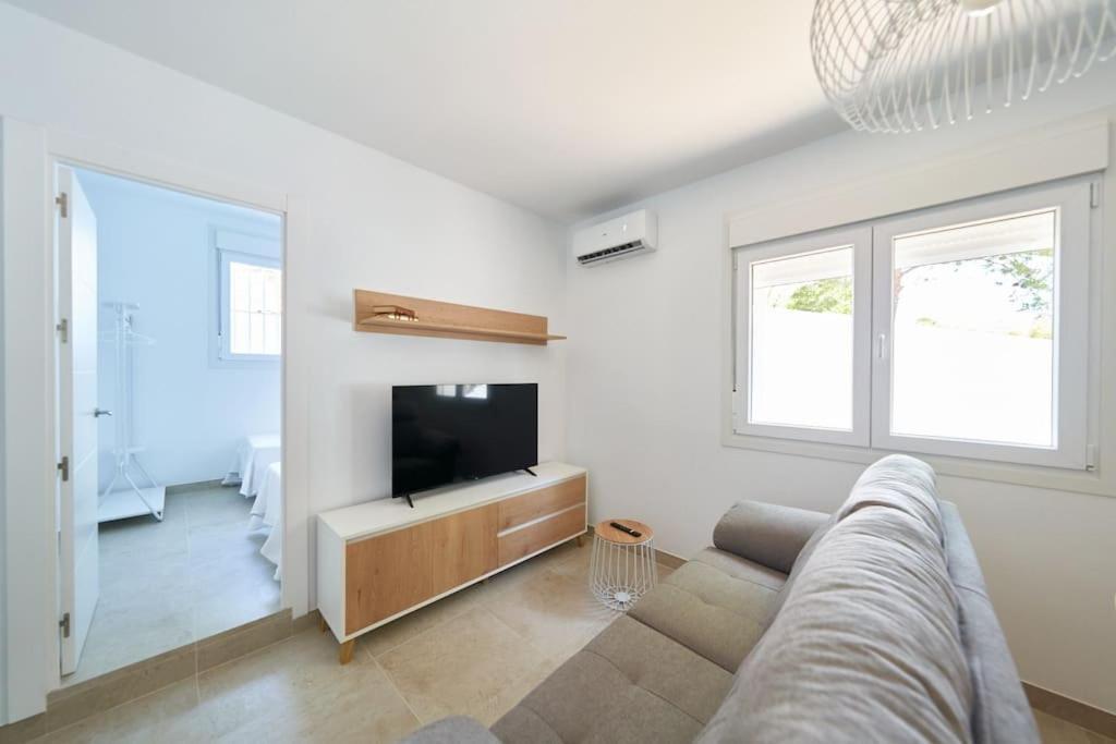 Eryan Ii Apartment San Jose (Almeria)